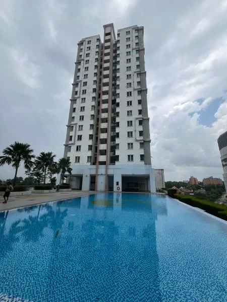 Exterior type: high-rise condominium; features: glass curtain wall, white painted facade, approximately 20-storey high-rise, infinity pool, pool deck with loungers, manicured lawn, palm trees, surrounded by mature greenery; style: modern.
