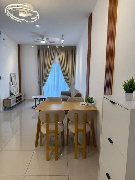 Living features: white painted walls, glossy tile flooring, 5-blade ceiling fan with light, recessed downlights, curtains in light grey, sofa in light grey, wooden dining table, 4 wooden dining chairs, TV console, decorative plants in ceramic pots, wall-mounted TV, area rug; style: modern.