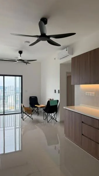 Living features: glossy tile flooring, white painted walls, 2 ceiling fans with integrated LED lights, wall-mounted split AC, large sliding glass door, floor-to-ceiling windows, kitchen countertop with under-cabinet lighting, wood cabinetry, 2 folding chairs, small table, city view from windows; style: modern; view: city.