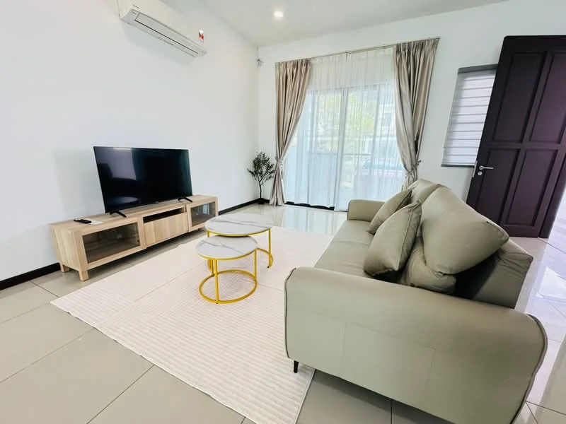 Living features: light grey fabric sofa, 2 coffee tables with round tops, TV console in light wood, wall-mounted flat-screen TV, floor-to-ceiling windows with sheer curtains, white painted walls, recessed downlights, air conditioning unit on wall, light-coloured area rug, tiled flooring; style: modern; view: garden.
