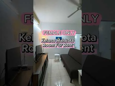 Living features: 3-seater fabric sofa in grey, coffee table, wall-mounted TV, TV console, ceiling fan, white painted walls, tile flooring, air conditioning unit; style: modern.