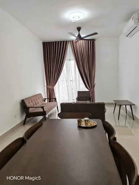 Living features: 5-blade ceiling fan with light, wall-mounted split AC, brown fabric sofa, wooden armchair, wooden dining table, upholstered dining chairs, curtains in brown, tile flooring, recessed ceiling light; style: modern.