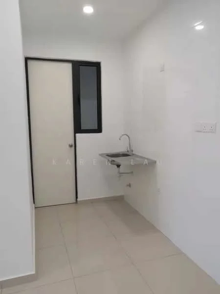 Kenwingston Avenue, Sungai Besi — view 2 of 5 in Jalan Sungai Besi — for Rent