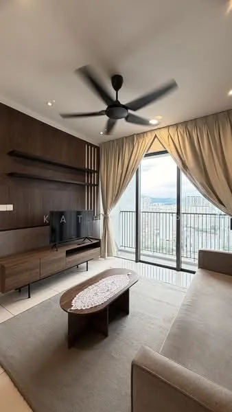Living features: 5-blade ceiling fan in black, floor-to-ceiling windows, sliding glass door, curtains in beige, wooden feature wall, wall-mounted TV, TV console in wood, coffee table in dark wood, beige fabric sofa, area rug with geometric pattern, decorative wall shelf; style: modern; view: city.