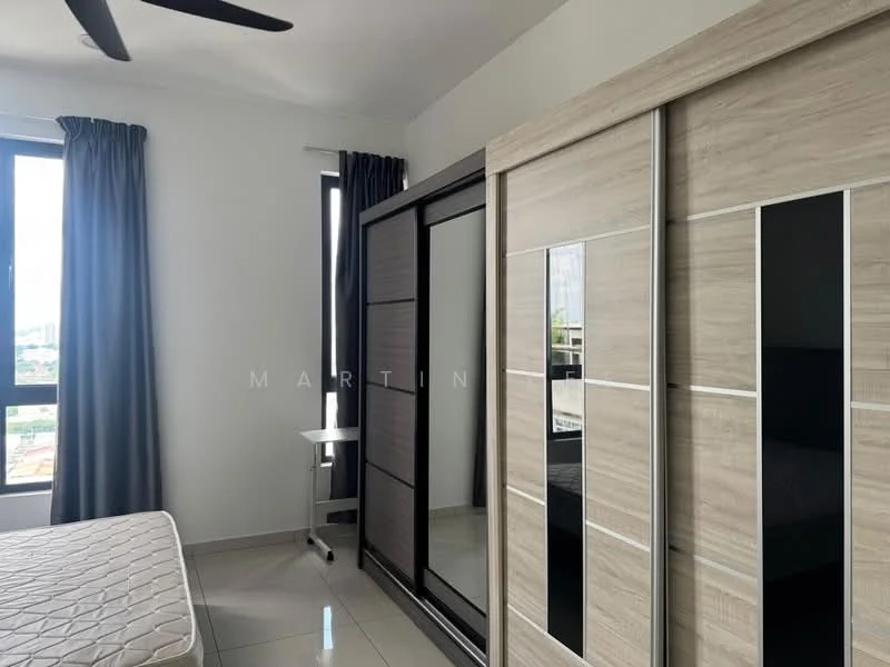 Bedroom features: queen-size bed, upholstered headboard, built-in wardrobe with mirrored doors, grey curtains, floor-to-ceiling windows, tile flooring, ceiling fan, side table; style: modern; view: city.