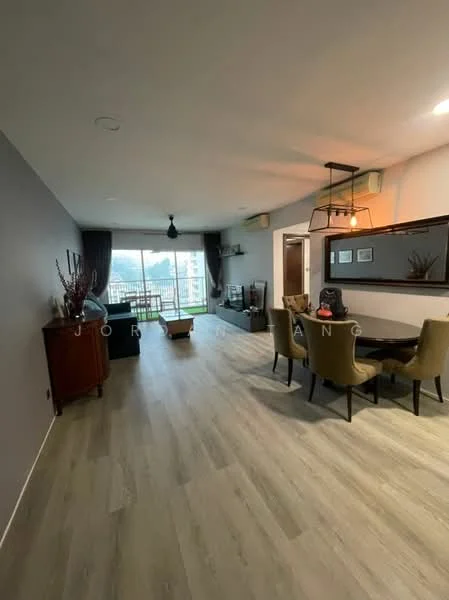 Living features: laminate flooring, grey accent wall, floor-to-ceiling windows, sliding glass door, blackout curtains, 3-seater fabric sofa in dark grey, wooden coffee table, TV console, wall-mounted TV, decorative mirror, pendant light, dining table with 4 upholstered chairs, decorative plants; style: modern; view: city.