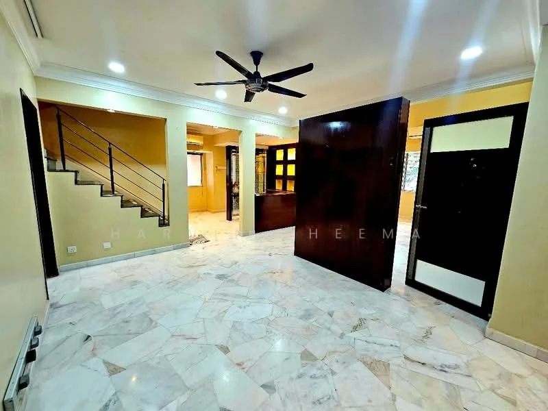 Living features: marble flooring, cream painted walls, 5-blade ceiling fan with light, staircase with metal railing, recessed downlights, large window, double-door entry, open layout; style: modern.