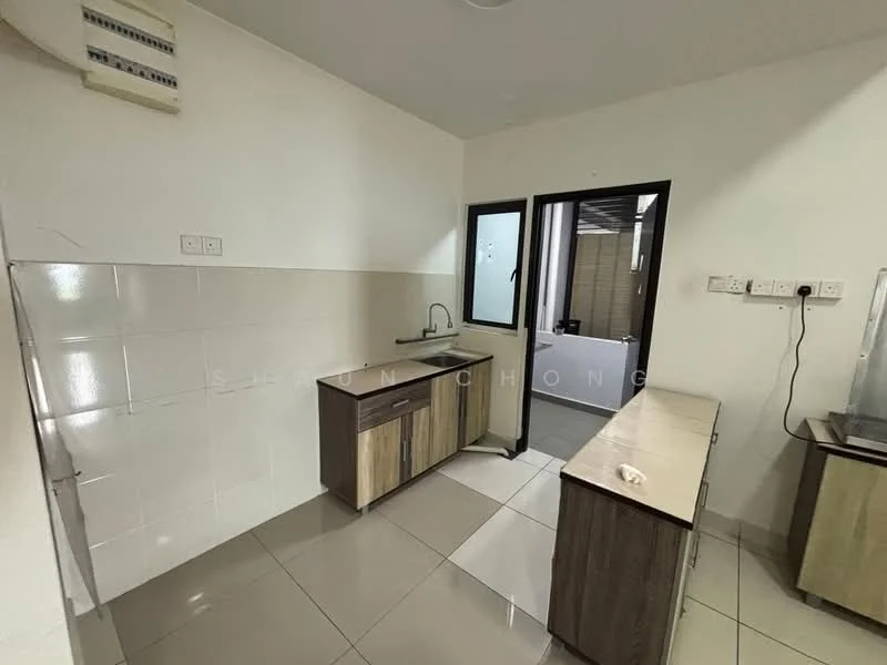 Kitchen features: single-bowl stainless-steel sink, chrome pull-down faucet, laminate countertop, wood cabinetry with two-tone finish, white tiled backsplash, ceramic tile flooring, wall-mounted air conditioning unit, window with black frame, recessed lighting; style: modern.