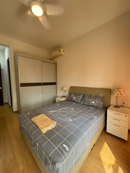 Bedroom features: queen-size bed with grey upholstered headboard, grey bedding with grid pattern, 2 bedside tables with drawers, wall-mounted air conditioning unit, built-in wardrobe with sliding doors, wooden flooring, ceiling fan, decorative wall art; style: modern.