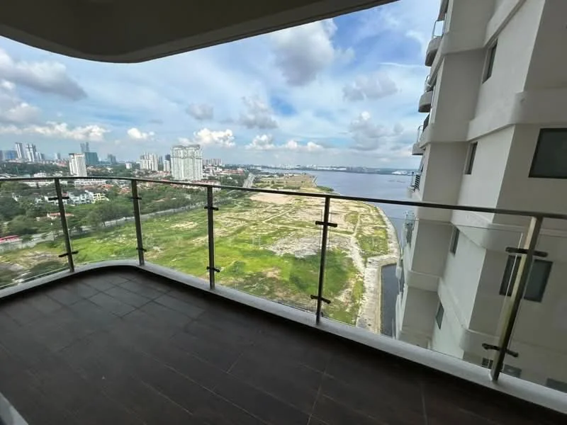Balcony features: glass railing, floor-to-ceiling windows, city skyline view, river view, tiled flooring, overhang ceiling, outdoor space; style: modern; view: city.