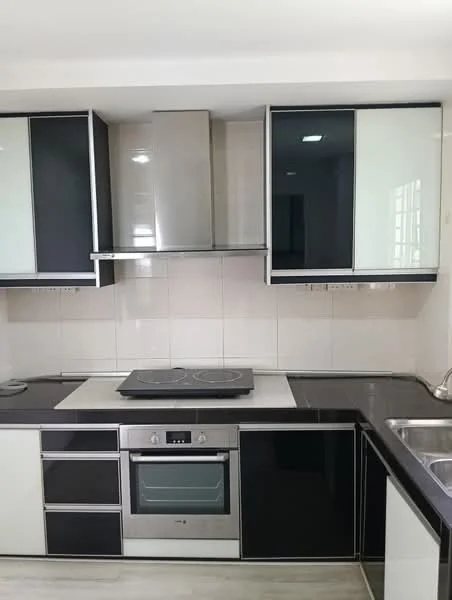 Kitchen features: black and white cabinetry, stainless-steel range hood, built-in oven, electric cooktop, black countertop, white tiled backsplash, single-bowl stainless-steel sink, modern cabinet handles, recessed lighting, laminate flooring; style: modern.