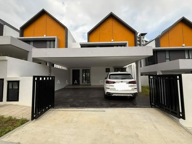 Exterior type: linked terrace house; features: two-storey building, orange and grey facade, flat roof, covered car porch, black metal gate, concrete driveway, manicured lawn, modern architectural design; style: modern.