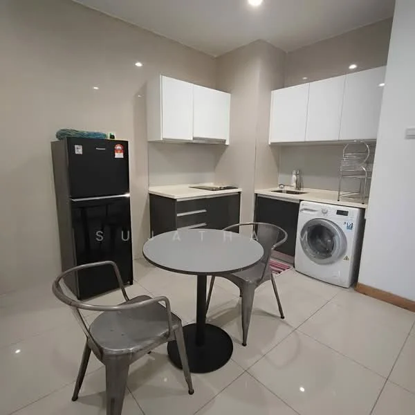 Kitchen features: white cabinetry, black countertop, stainless-steel fridge, built-in electric stove, stainless-steel sink, chrome faucet, washing machine, round dining table, metal chairs, tile flooring, recessed downlights, grey backsplash; style: modern.