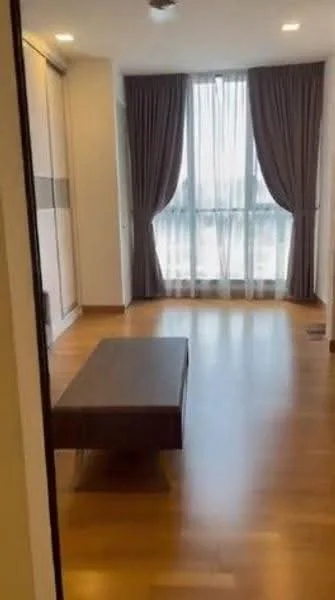 Living features: wooden flooring, floor-to-ceiling windows, sheer curtains, dark wood coffee table, recessed downlights, light grey walls, curtains in dark grey, built-in wardrobe with sliding doors; style: modern; view: city.