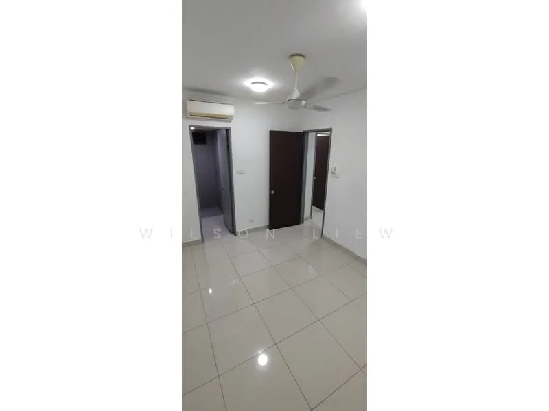 Room features: white painted walls, glossy ceramic tile flooring, ceiling light fixture, 5-blade ceiling fan, wall-mounted split AC, wooden door, doorway leading to another room, neutral color scheme; style: modern.