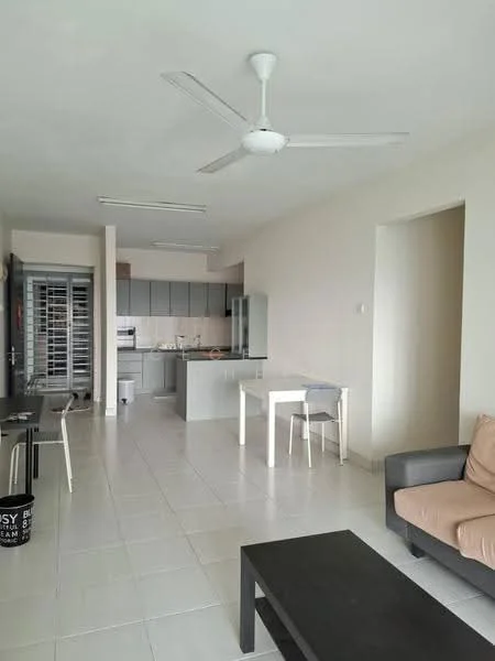Living features: white painted walls, ceramic tile flooring, 5-blade ceiling fan with light, sofa in beige, coffee table in black, dining table for 4, kitchen with grey cabinetry, stainless-steel fridge, built-in oven, microwave, open layout; style: modern.