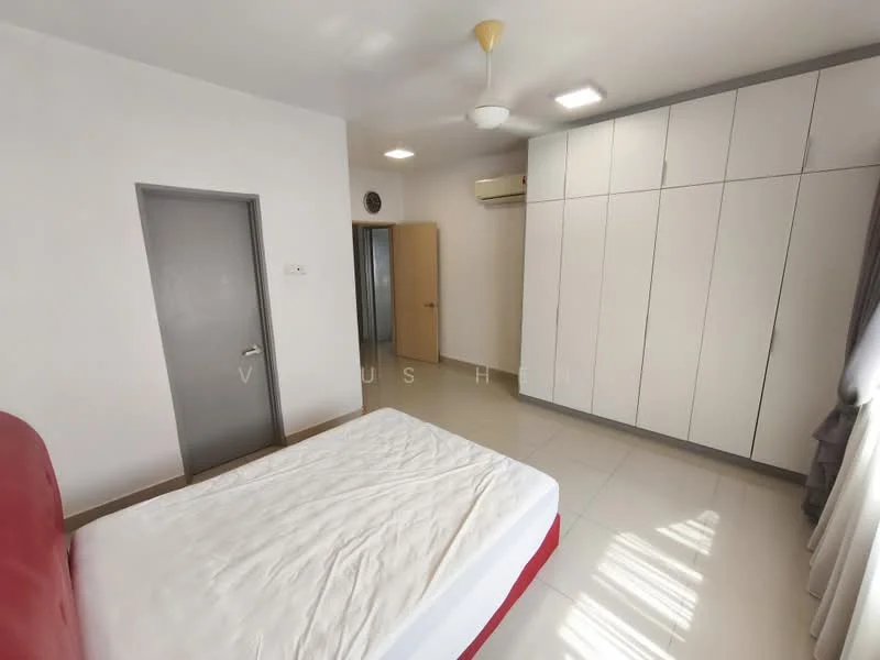 Bedroom features: queen-size bed, upholstered headboard in red, built-in wardrobe with white finish, wall-mounted air conditioning unit, ceiling fan, recessed LED downlights, white painted walls, glossy tile flooring, window with sheer curtains; style: modern.