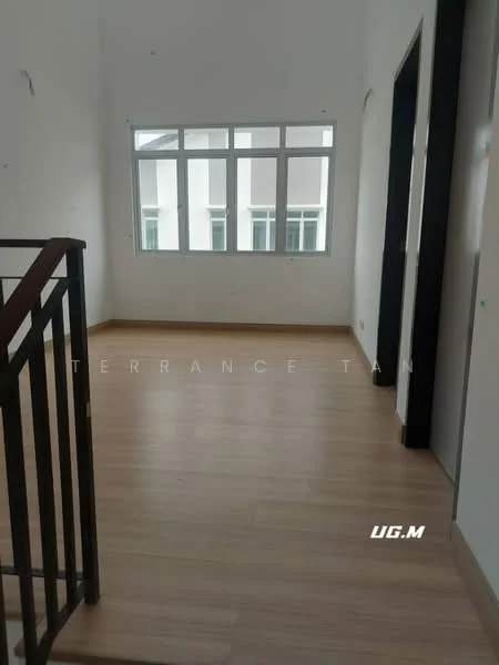 Kota Bayuemas Laelia 3, Kota Bayuemas, Klang — view 2 of 5 — for Rent