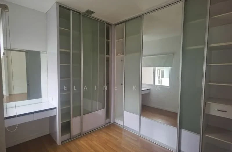 Bedroom features: built-in wardrobe with sliding mirrored doors, open shelving, vanity table with drawers, wooden flooring, natural light from window, neutral wall color, minimalist design, recessed lighting; style: modern.