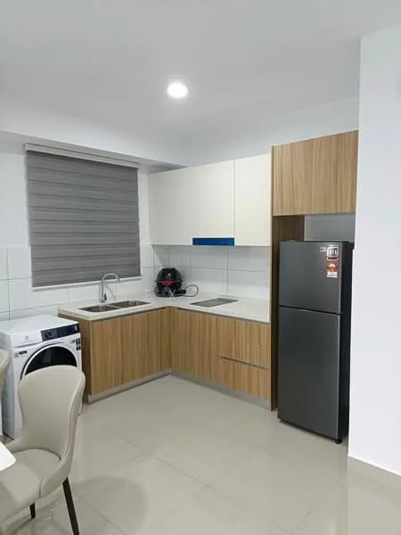 Kitchen features: white cabinets with wood accents, stainless-steel sink, chrome pull-down faucet, granite countertop, built-in washing machine, freestanding refrigerator, ceramic tile backsplash, recessed LED downlights, grey roller blinds, light-colored tiled flooring; style: modern.