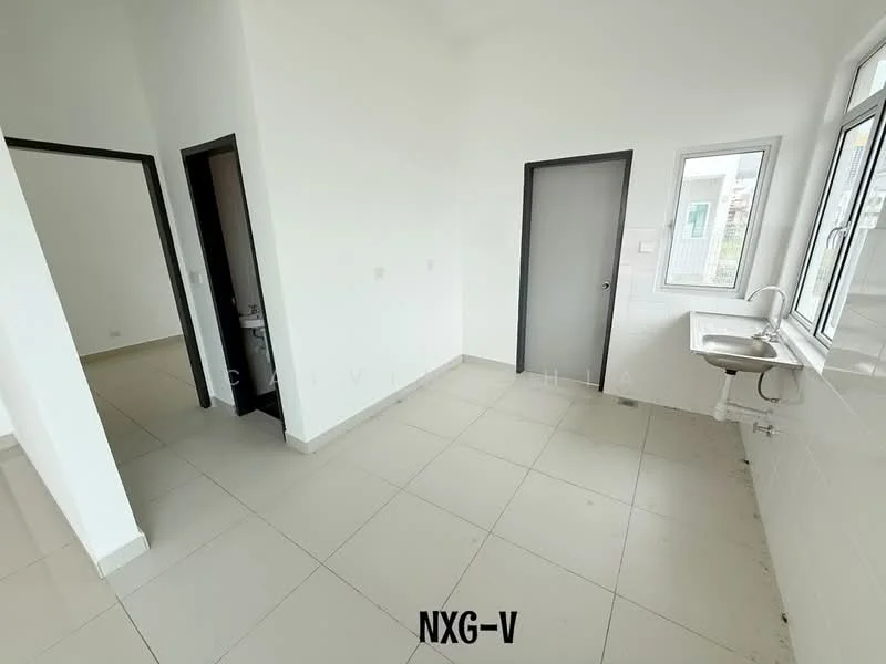 laelia kotabayu emas klang 2 storey corner lot to let 42x75 bigger size, Klang — view 2 of 5 — for Rent