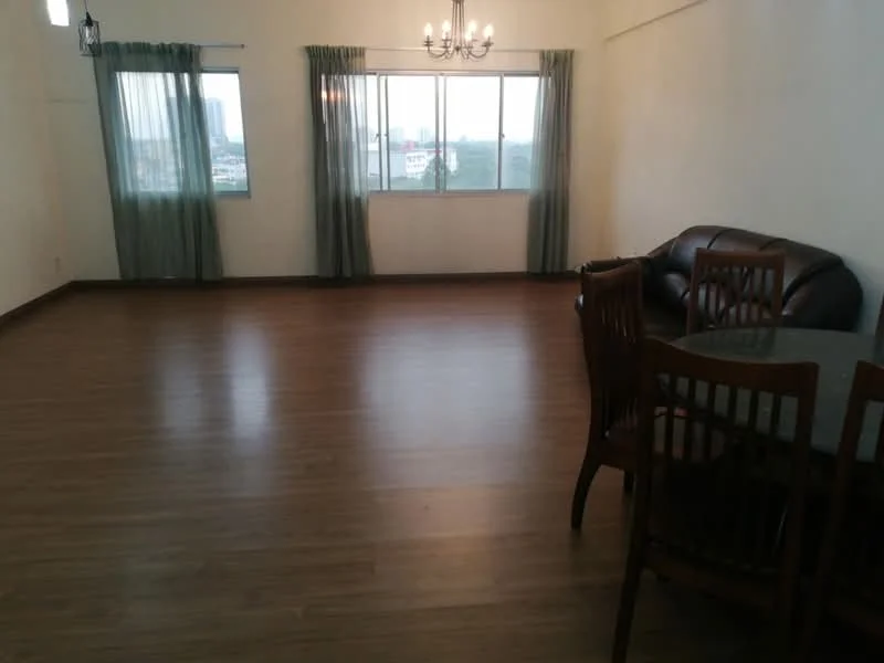 Living features: laminate flooring, white painted walls, 5-blade ceiling fan with light, chandelier, floor-to-ceiling windows, green sheer curtains, brown leather sofa, wooden dining table with chairs; style: modern; view: city.