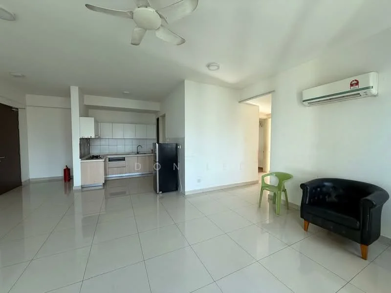 Living features: white painted walls, glossy ceramic tile flooring, 5-blade ceiling fan, wall-mounted split AC, black leather sofa, green plastic chair, open layout, kitchenette area with countertop, fire extinguisher, natural light from windows; style: modern. Kitchen features: white cabinetry, stainless-steel fridge, built-in oven, ceramic cooktop, white tiled backsplash, countertop with bar seating; style: modern.