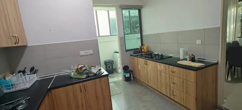 Kitchen features: laminate cabinetry in wood finish, black countertop, stainless-steel sink, chrome pull-down faucet, 4-burner gas hob, built-in oven, tile backsplash, ceramic tile flooring, window with view to outside, open shelving, dish rack, kitchen utensils, recycling bin; style: modern; view: garden.