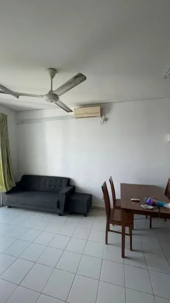 Living features: 3-blade ceiling fan, wall-mounted split AC, grey fabric sofa, dining table with 4 wooden chairs, white painted walls, white tiled flooring, floor-to-ceiling window with sheer curtains; style: minimalist.