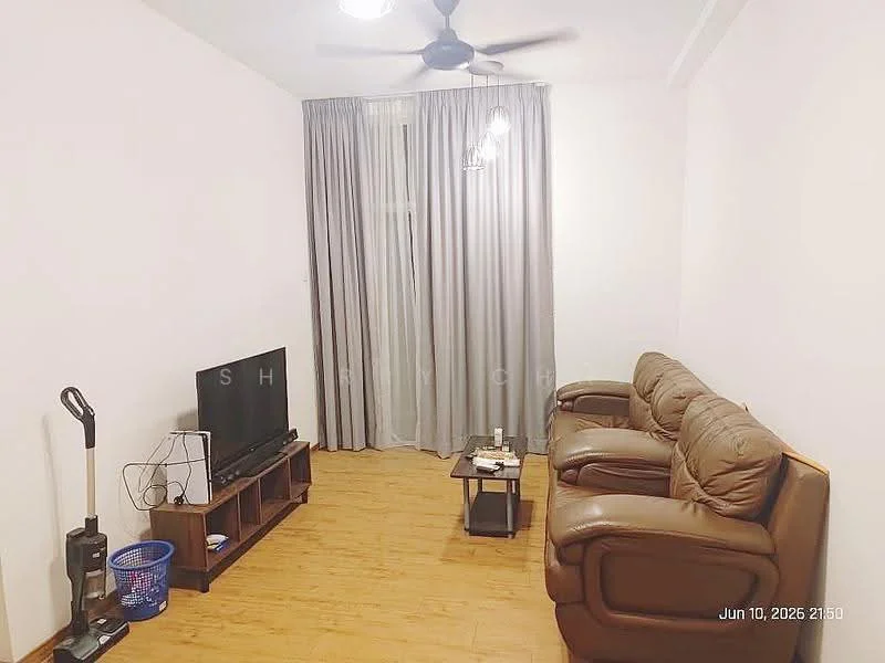 Living features: 3-seater leather sofa, wooden flooring, wall-mounted TV, TV console, coffee table, ceiling fan, floor-to-ceiling windows, sheer curtains, decorative wall, vacuum cleaner, waste basket; style: modern.