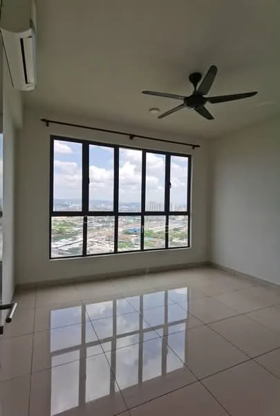Living features: floor-to-ceiling windows, city view, 5-blade ceiling fan, wall-mounted split AC, glossy ceramic tile flooring, neutral painted walls, curtain rod, natural light; style: modern; view: city.