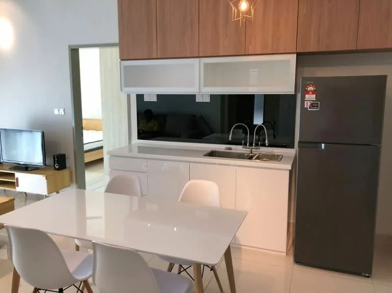 Kitchen features: white cabinetry, marble countertop, double-bowl stainless-steel sink, chrome pull-down faucet, built-in oven, stainless-steel fridge, 4-burner gas hob, white dining table, 4 white dining chairs, pendant light fixture, wall-mounted TV, light-colored walls, glossy tile flooring; style: modern.