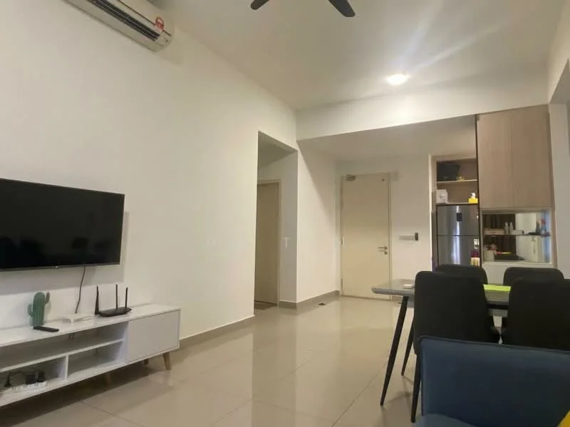 Living features: white painted walls, tile flooring, 5-blade ceiling fan, wall-mounted TV, TV console, dining table with chairs, refrigerator, kitchen cabinetry, door to hallway, air conditioning unit; style: modern.