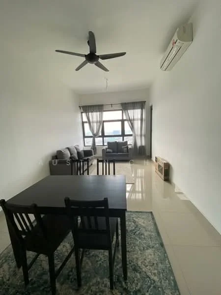 Living features: 5-blade ceiling fan, floor-to-ceiling windows, grey fabric sofa, 2-seater sofa, black dining table, 4 black dining chairs, area rug with geometric pattern, wall-mounted air conditioning unit, curtains, light-colored walls, glossy tile flooring; style: modern; view: city.