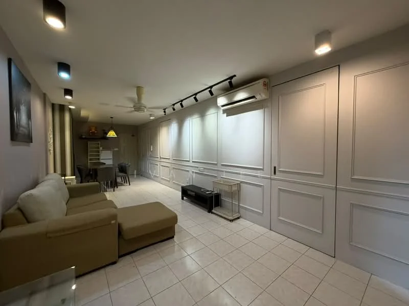 Living features: cream painted walls, white wainscoting, tile flooring, 5-blade ceiling fan, recessed LED downlights, wall-mounted air conditioning unit, sofa in beige, coffee table, TV console, dining area visible in background; style: modern.