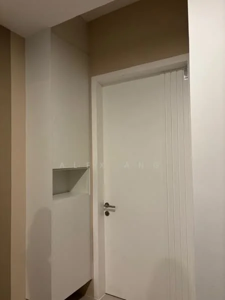 Room features: white door, silver door handle, light beige wall, built-in white cabinetry, minimalist design; style: modern.