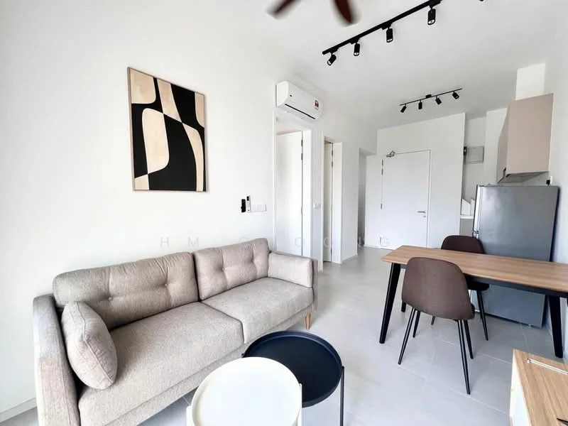 Living features: light grey fabric 3-seater sofa, black round coffee table, wood dining table with 4 chairs, recessed LED downlights, wall-mounted air conditioning unit, white painted walls, light tile flooring, open layout, artwork on wall; style: modern.