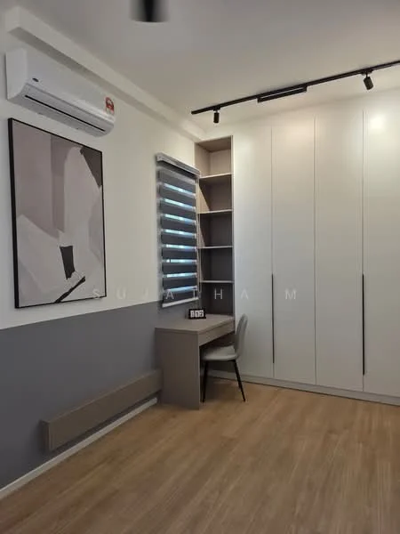 Room features: light wood flooring, white painted walls, grey accent wall, built-in wardrobe with sliding doors, desk with chair, wall-mounted air conditioning unit, track lighting, roller blinds; style: modern.