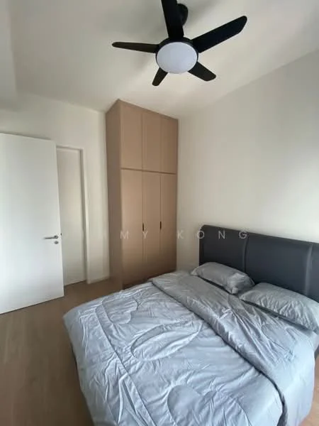 Bedroom features: queen-size bed with grey bedding, upholstered headboard, built-in wardrobe with sliding doors, light wood flooring, white painted walls, ceiling fan with light, window with natural light, door to hallway; style: modern.