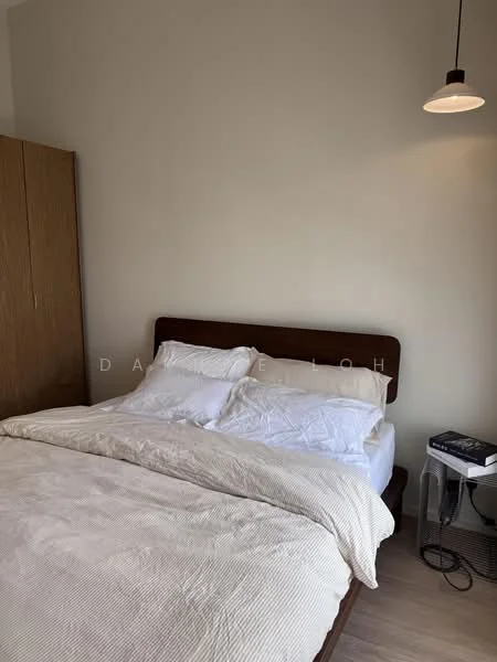 Bedroom features: king-size bed with white bedding, wooden headboard, nightstand with lamp, pendant light fixture, built-in wardrobe, light-colored walls, laminate flooring; style: modern.