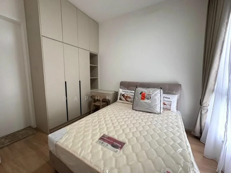 Bedroom features: queen-size bed, upholstered headboard, bedside table, built-in wardrobe with sliding doors, light-colored wood flooring, white painted walls, floor-to-ceiling window with sheer curtains, decorative pillows; style: modern.