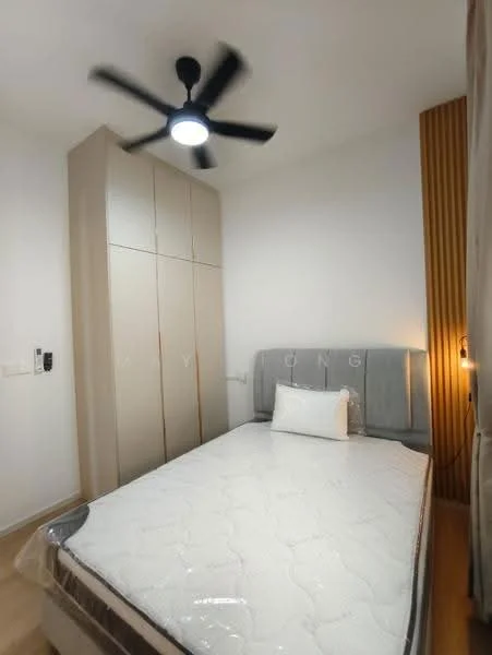 Bedroom features: queen-size bed, upholstered headboard, built-in wardrobe with sliding doors, 5-blade ceiling fan with integrated LED light, wooden flooring, white painted walls, decorative wall paneling, bedside lamp; style: modern.