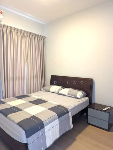 Bedroom features: queen-size bed with checkered bedding, wood headboard, nightstand with drawer, light-colored walls, curtains in neutral tone, laminate flooring, window with natural light, decorative wall art; style: modern.
