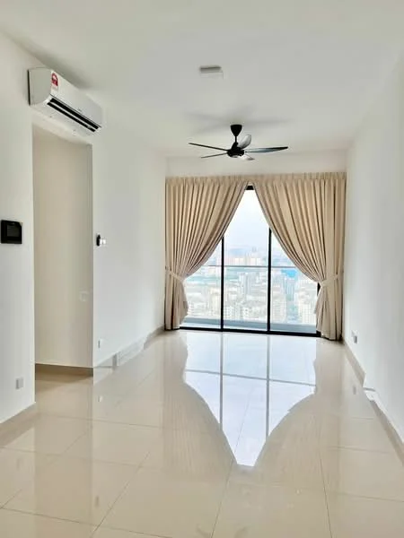 Living features: white painted walls, glossy ceramic tile flooring, 5-blade ceiling fan with light, floor-to-ceiling windows, sheer curtains, city view, wall-mounted air conditioning unit, recessed ceiling lights; style: modern; view: city.