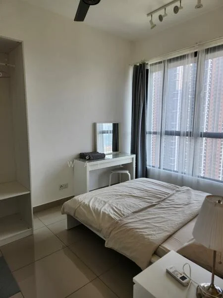 Bedroom features: queen-size bed with beige bedding, white bedside table, table lamp, white dresser with mirror, floor-to-ceiling window, grey curtains, light-colored wall, tile flooring, ceiling fan with light, built-in wardrobe; style: modern; view: city.