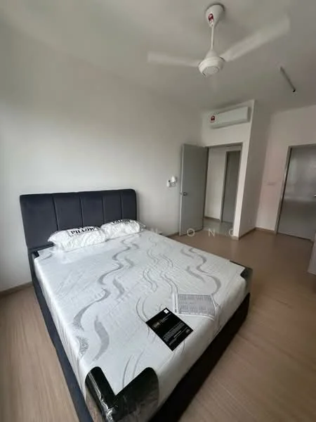 Bedroom features: queen-size bed with upholstered headboard, white bedding, ceiling fan, wall-mounted air conditioning unit, light wood flooring, white painted walls, two doors leading to other rooms, window with natural light; style: modern.