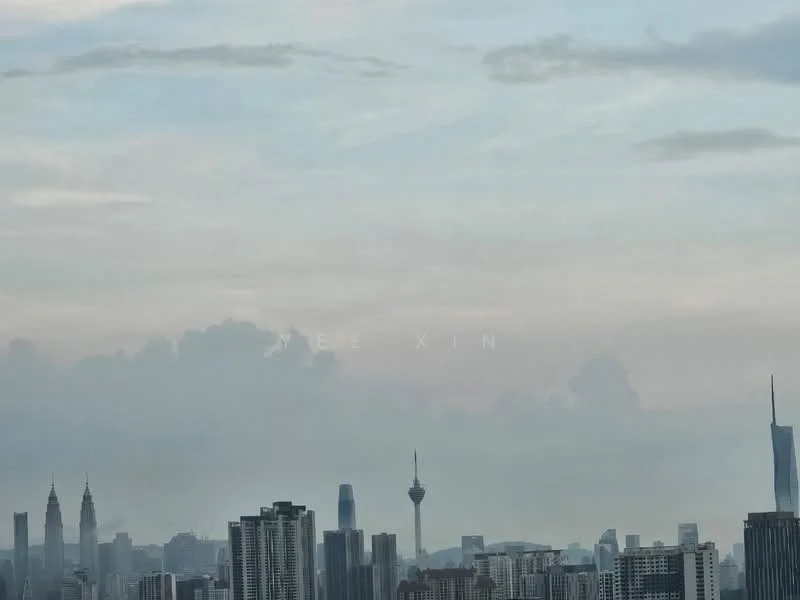 Exterior features: city skyline, visible landmarks including Petronas Twin Towers and KL Tower, cloudy sky, urban landscape; style: modern.