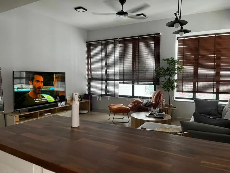 Living features: grey fabric 3-seater sofa, orange accent chair, wooden coffee table, TV console with flat-screen TV, wooden flooring, recessed ceiling lights, 5-blade ceiling fan, window with wooden blinds, decorative indoor plant, area rug, wall-mounted TV; style: modern.