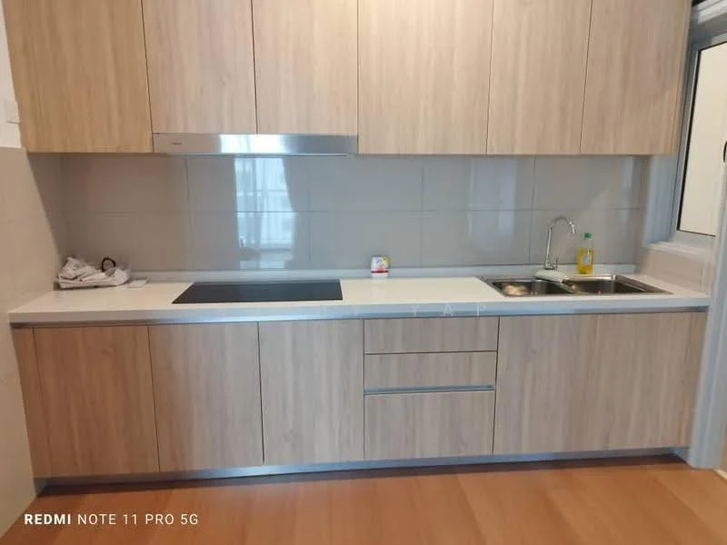 Kitchen features: light wood cabinetry, white countertop, single-bowl stainless-steel sink, chrome pull-down faucet, built-in stove with cooktop, tile backsplash, under-cabinet lighting, window above sink, laminate flooring; style: modern.