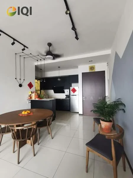 Dining features: round wooden dining table, 4 wooden dining chairs, fruit bowl on table, white walls, grey accent wall, recessed downlights, 5-blade ceiling fan, open kitchen layout, tile flooring, black cabinetry, stainless-steel fridge, kitchen island, decorative plant in pot; style: modern.